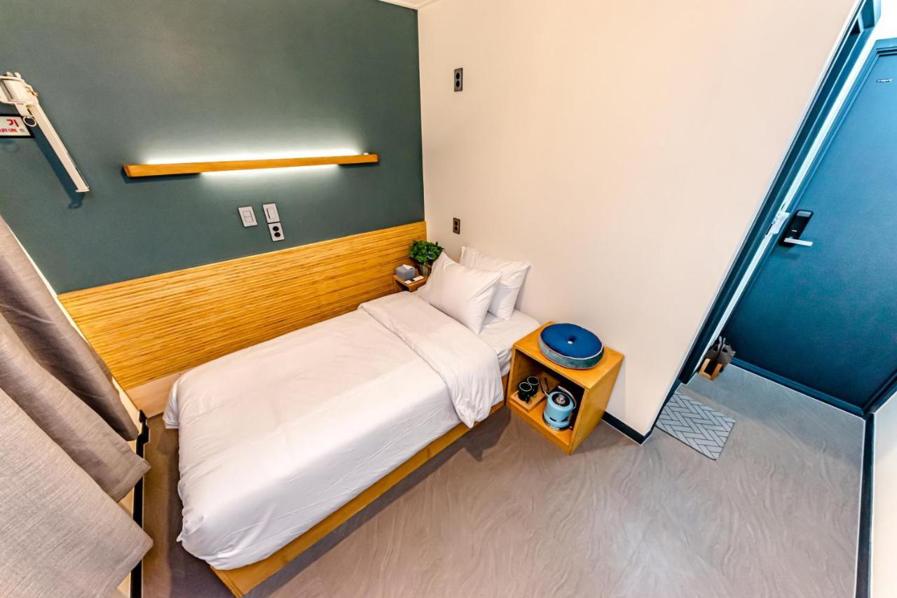 The Jade Hotel Чеджу Екстериор снимка