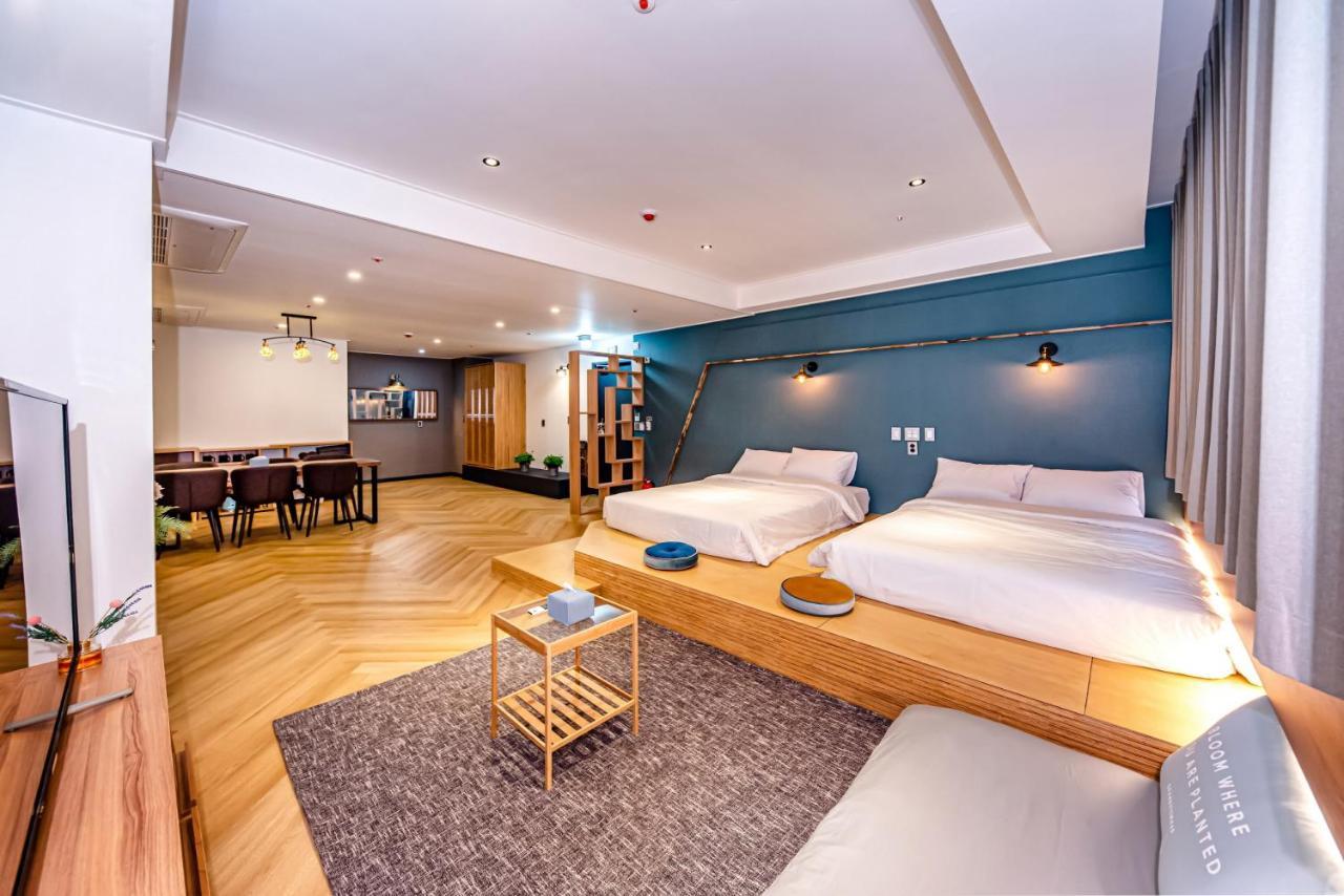 The Jade Hotel Чеджу Екстериор снимка